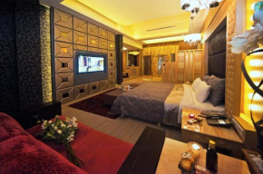 Отель Hefeng Motel  Taichung City